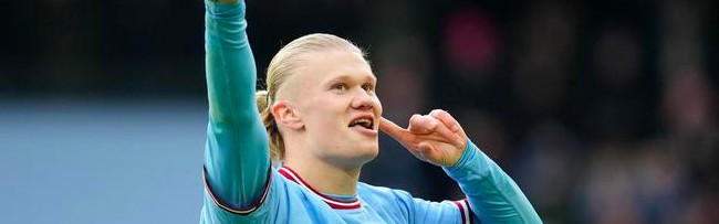  哈兰德帽子戏法助曼城主场大胜布伦特福德登顶积分榜  