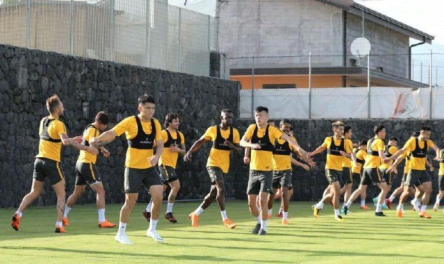  马赛锋线全面开花，四球横扫中游球队