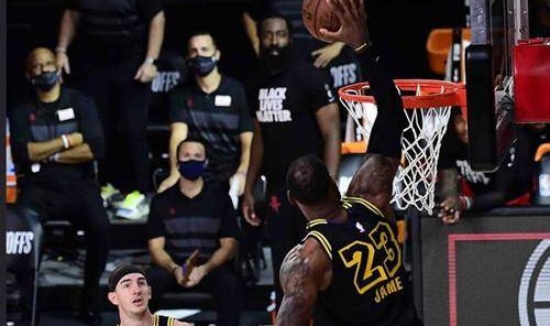  比勒菲尔德替补奇兵制胜终结连续十八轮不胜尴尬