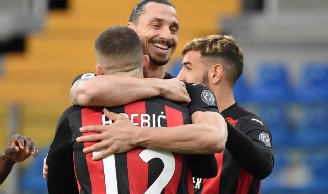  昂热主帅炮轰裁判遭禁赛处罚  