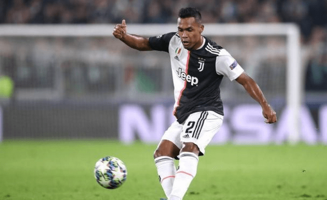  尤文图斯门将神勇发挥，多次扑救保住胜果