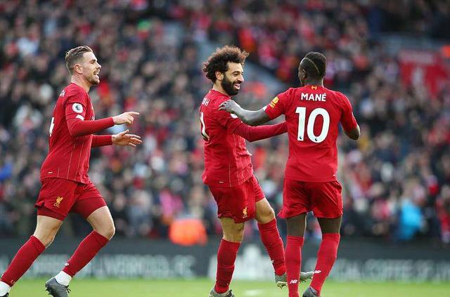  利物浦边锋群集体爆发，红军客场大胜冲击积分榜首