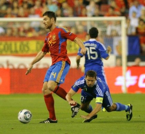  恩波利主场力克莱切，斯托扬双响炮助球队逃离降级区