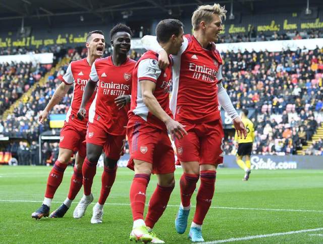  法兰克福客场逼平劲旅保持争四希望